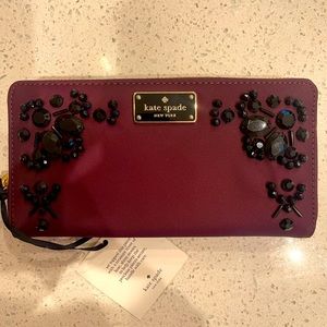 Authentic NEW Kate Spade Set In Stone Wallet
